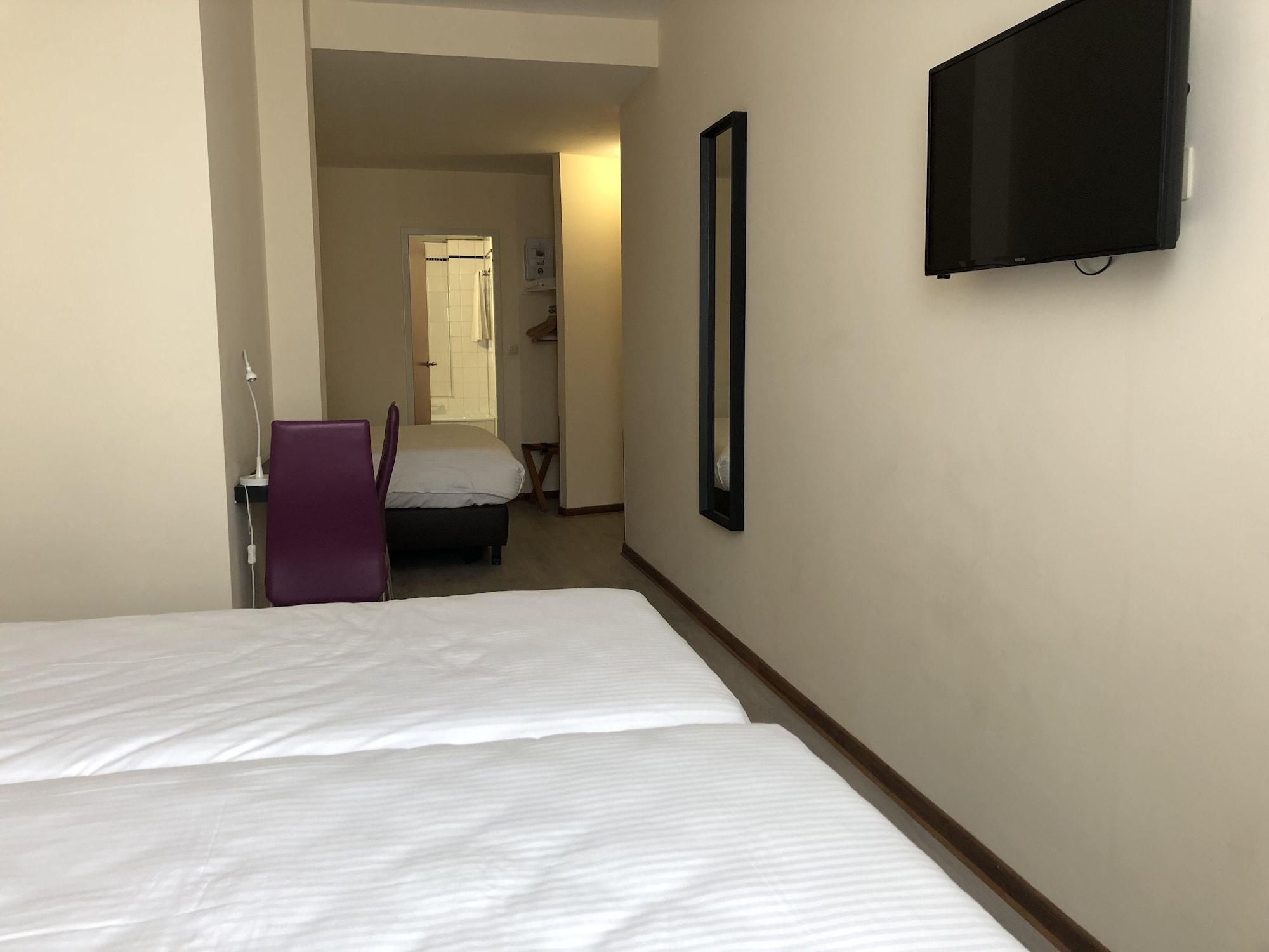 Slina Hotel Brussels Sint-Jans-Molenbeek Экстерьер фото