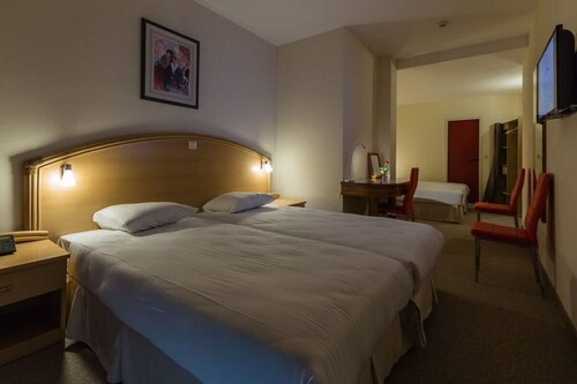 Slina Hotel Brussels Sint-Jans-Molenbeek Экстерьер фото