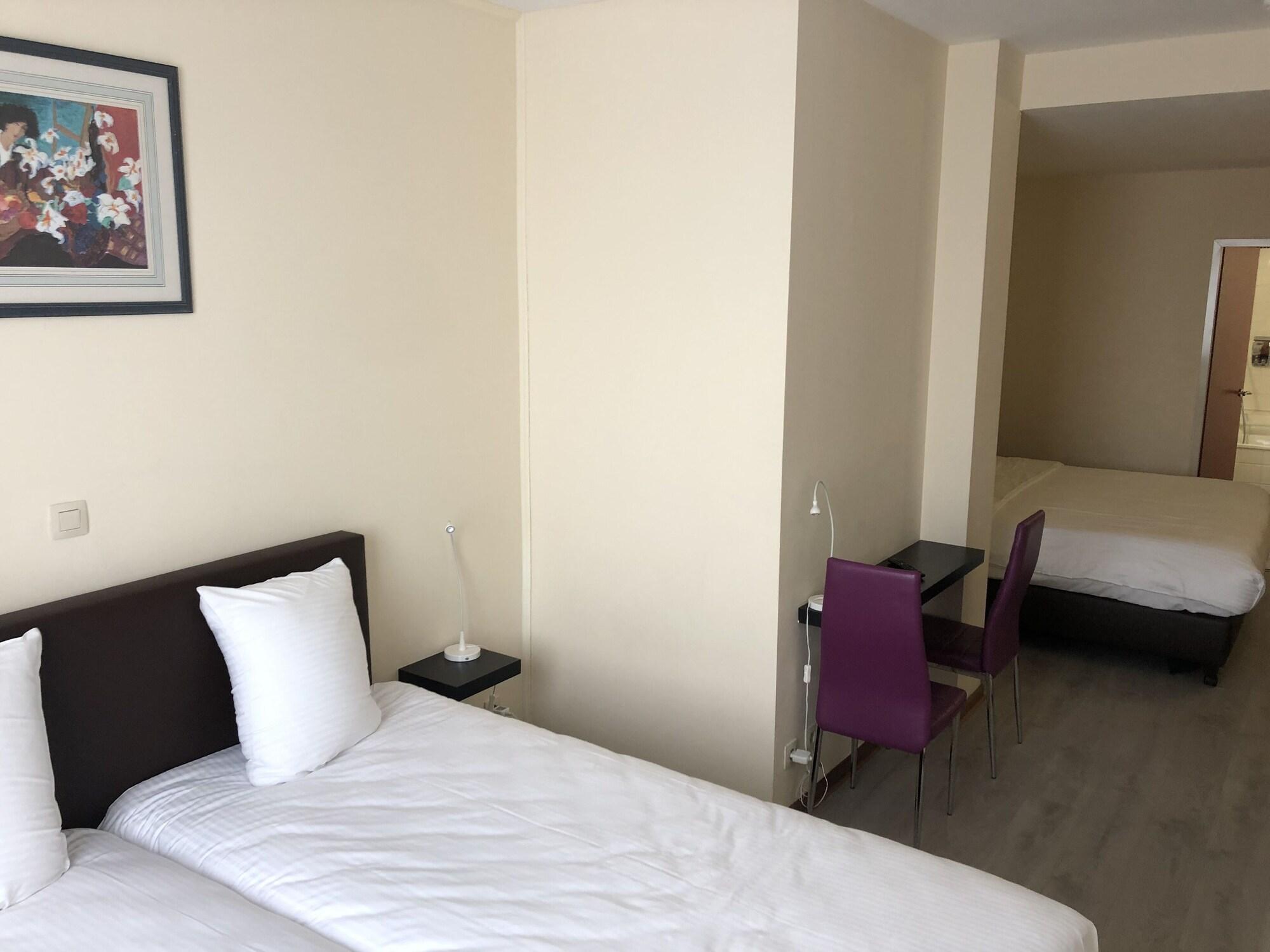 Slina Hotel Brussels Sint-Jans-Molenbeek Экстерьер фото