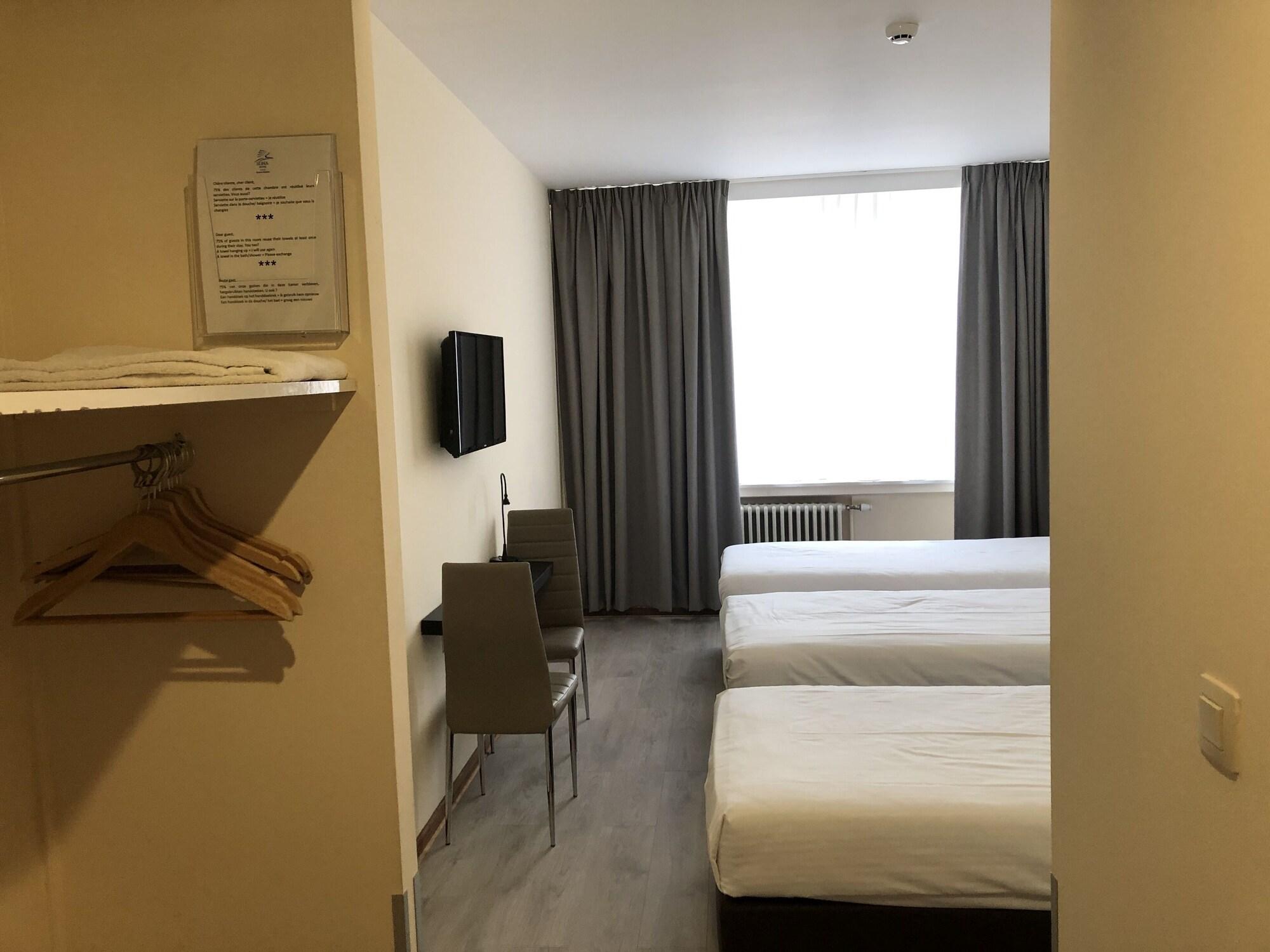 Slina Hotel Brussels Sint-Jans-Molenbeek Экстерьер фото