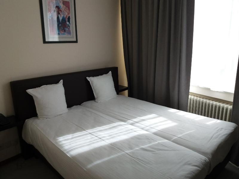 Slina Hotel Brussels Sint-Jans-Molenbeek Экстерьер фото