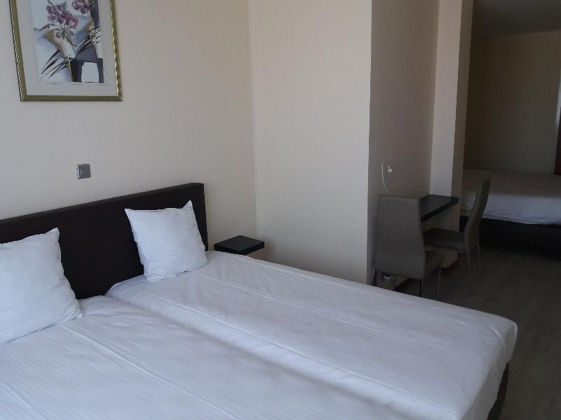Slina Hotel Brussels Sint-Jans-Molenbeek Экстерьер фото